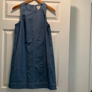 J Crew blue chambray shift dress with pockets.
